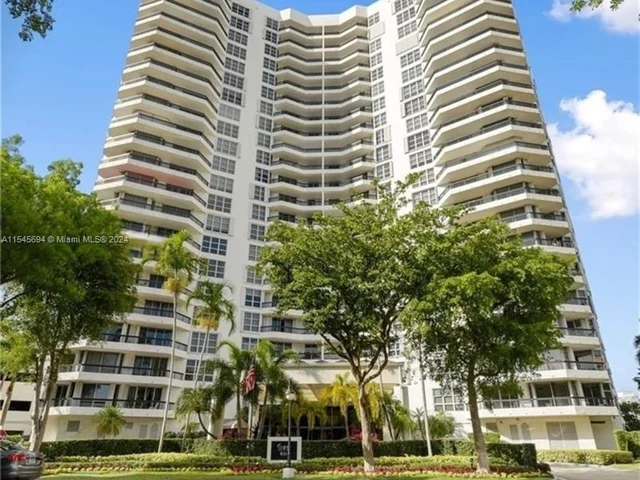 3400 NE 192nd St # 1601, Aventura FL 33180
