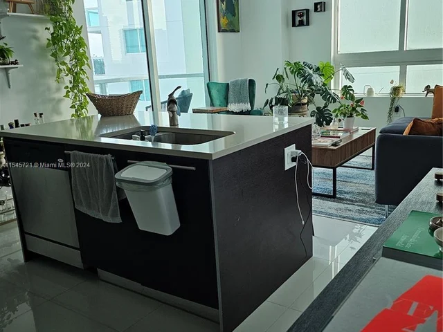 1900 N Bayshore Dr # 1803, Miami FL 33132