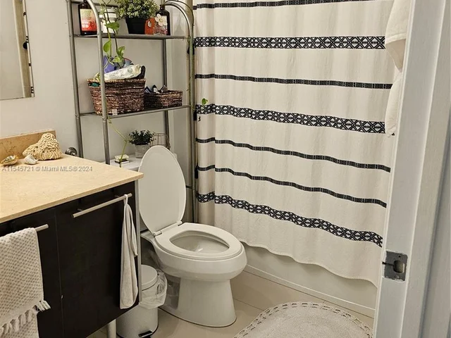 1900 N Bayshore Dr # 1803, Miami FL 33132