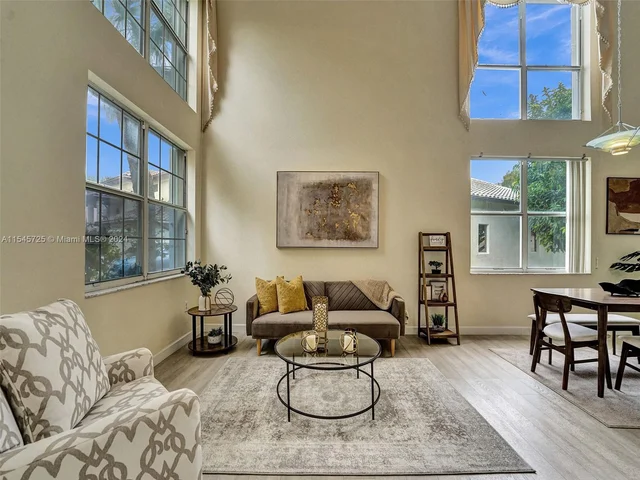 16752 NW 12th Ct, Pembroke Pines FL 33028