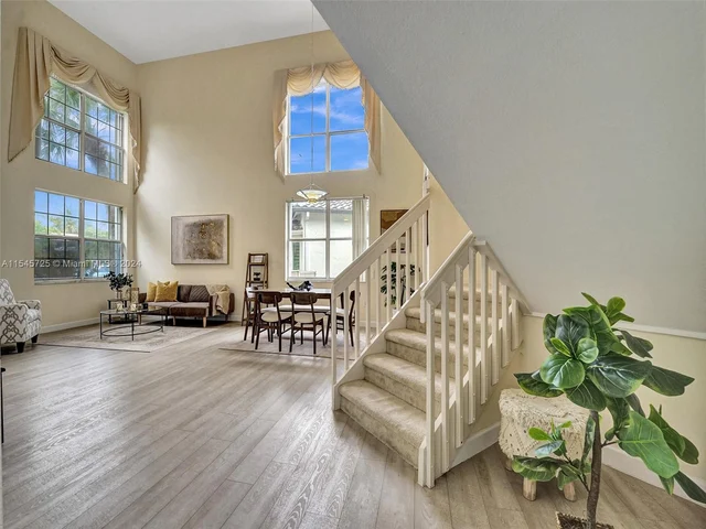 16752 NW 12th Ct, Pembroke Pines FL 33028