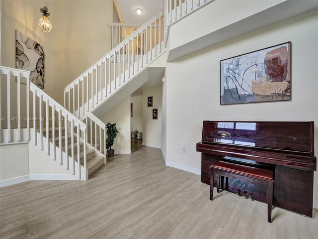 16752 NW 12th Ct, Pembroke Pines FL 33028