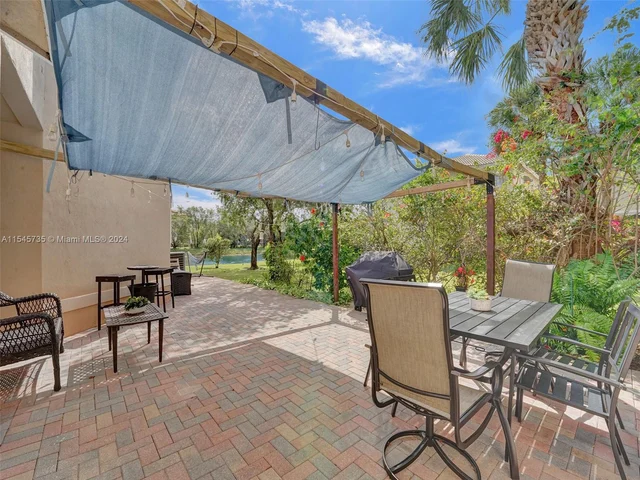 17013 NW 23rd St # 17013, Pembroke Pines FL 33028