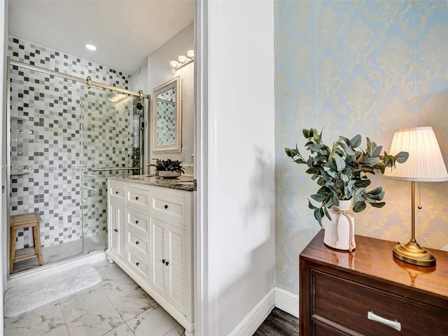 17013 NW 23rd St # 17013, Pembroke Pines FL 33028