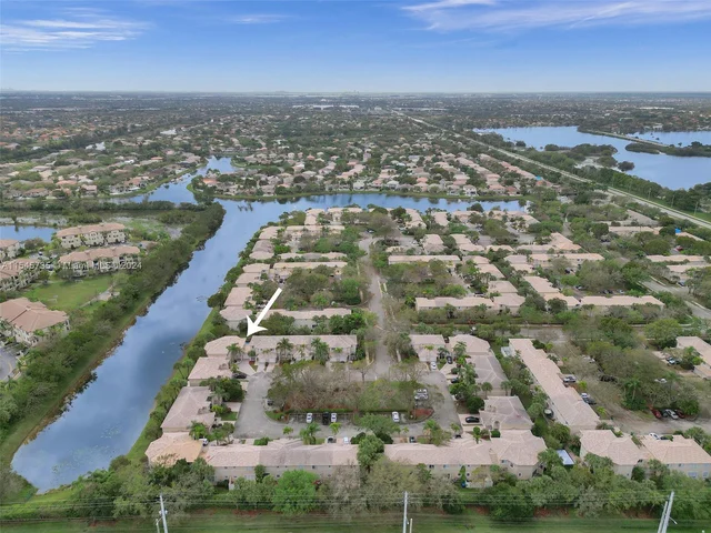 17013 NW 23rd St # 17013, Pembroke Pines FL 33028