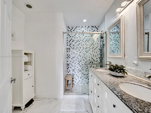 17013 NW 23rd St # 17013, Pembroke Pines FL 33028