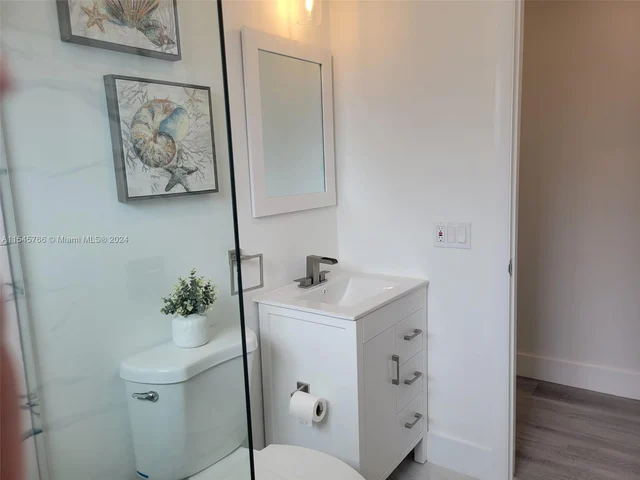 2721 SW 29th Ct, Miami FL 33133