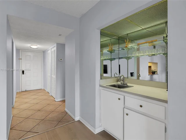 16051 Blatt Blvd # 403, Weston FL 33326