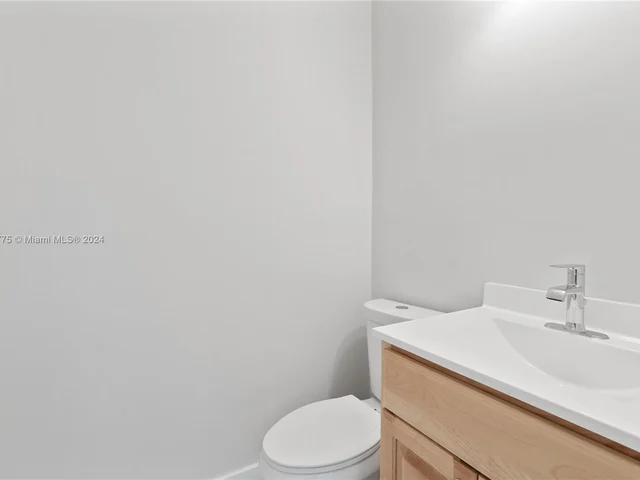 3500 N Park Rd, Hollywood FL 33021