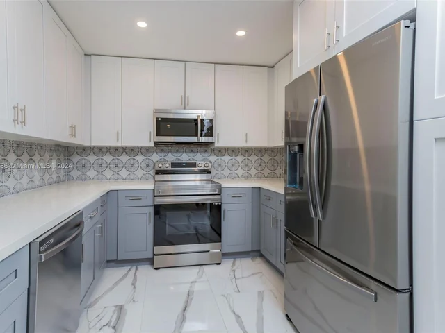 7753 SW 106th Ter # 7753, Pinecrest FL 33156