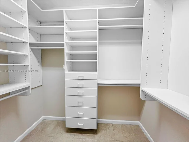 337 Mallard Rd, Weston FL 33327