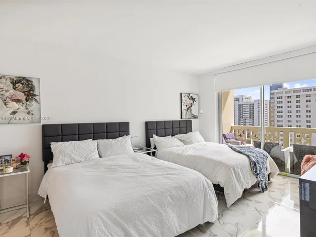 1825 S Ocean Dr # 11, Hallandale Beach FL 33009