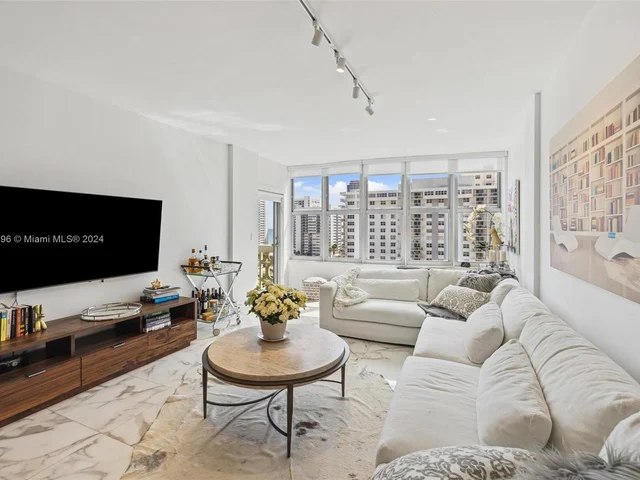 1825 S Ocean Dr # 11, Hallandale Beach FL 33009