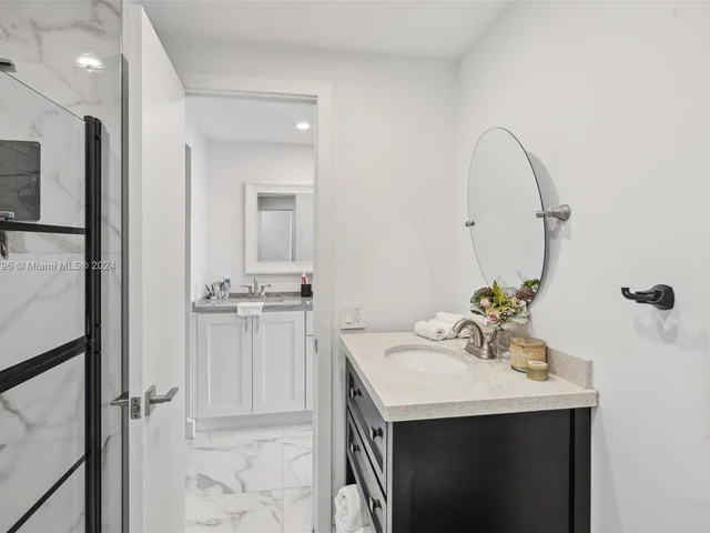 1825 S Ocean Dr # 11, Hallandale Beach FL 33009