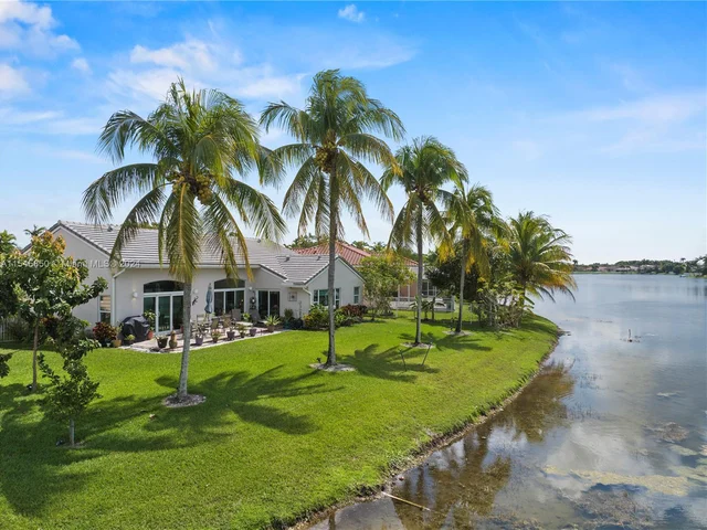 3700 SW 149th Ter, Miramar FL 33027