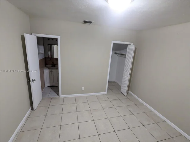 196 NW 34th Ave, Lauderhill FL 33311