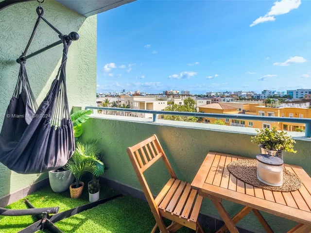 90 Alton Rd # 707, Miami Beach FL 33139