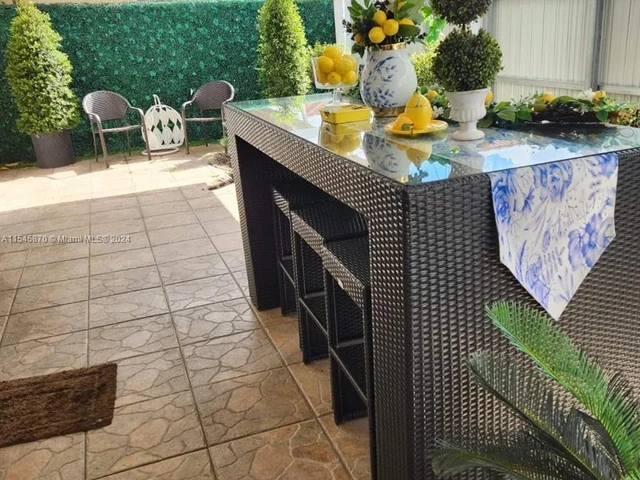 9344 NW 121st Ter, Hialeah Gardens FL 33018