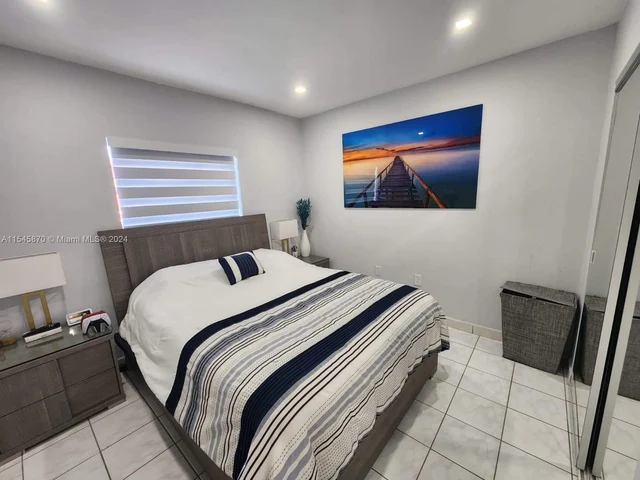 9344 NW 121st Ter, Hialeah Gardens FL 33018