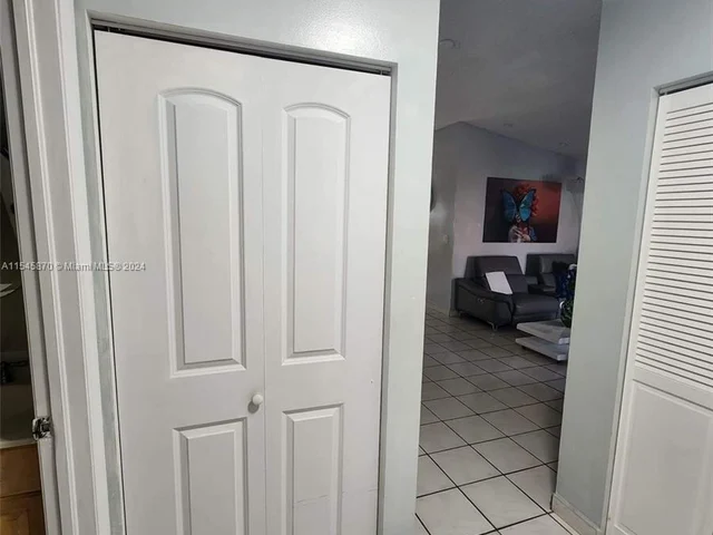 9344 NW 121st Ter, Hialeah Gardens FL 33018