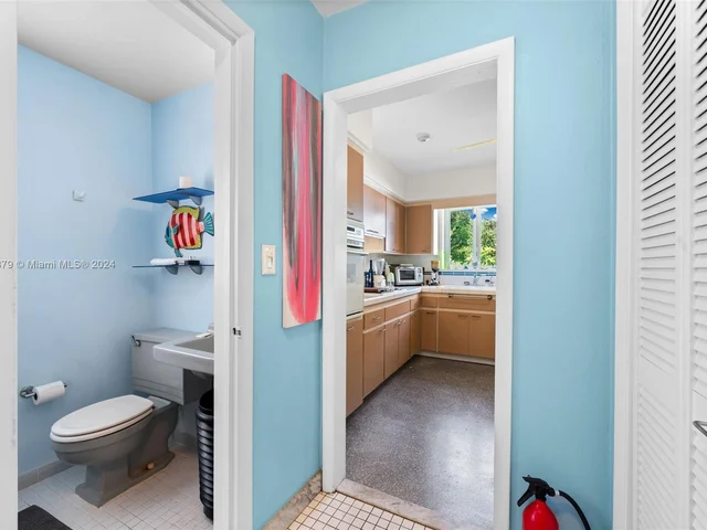 3301 SW 20th Ct, Fort Lauderdale FL 33312