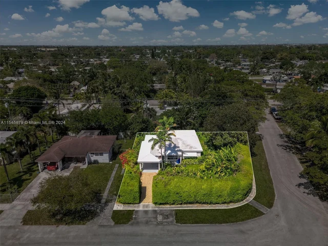 3301 SW 20th Ct, Fort Lauderdale FL 33312