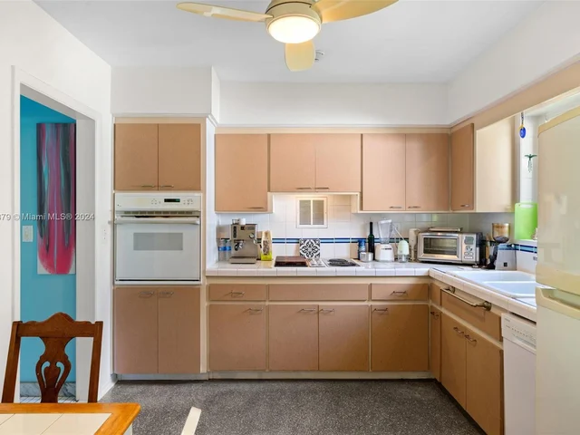 3301 SW 20th Ct, Fort Lauderdale FL 33312