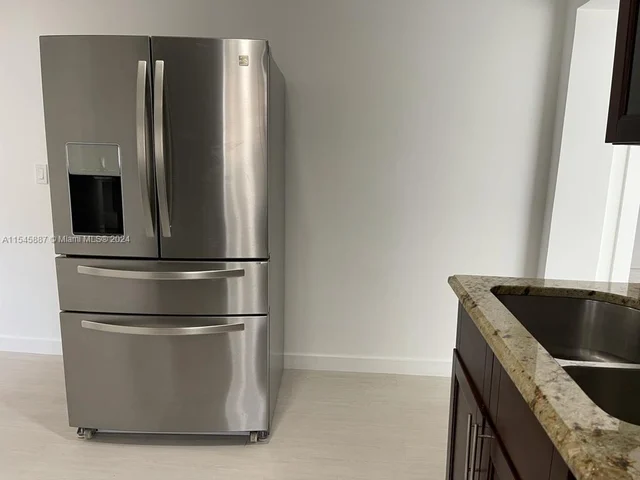 5800 Taylor St # 2, Hollywood FL 33021