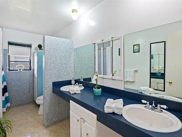 15830 SW 103rd Ct, Miami FL 33157