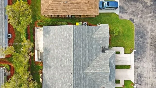 527 SE 21st Dr, Homestead FL 33033