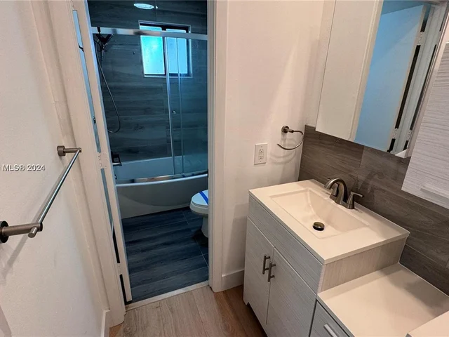 370 City View Dr # 370, Fort Lauderdale FL 33311