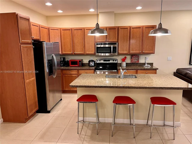 2912 Cascada Isles Way, Cooper City FL 33024