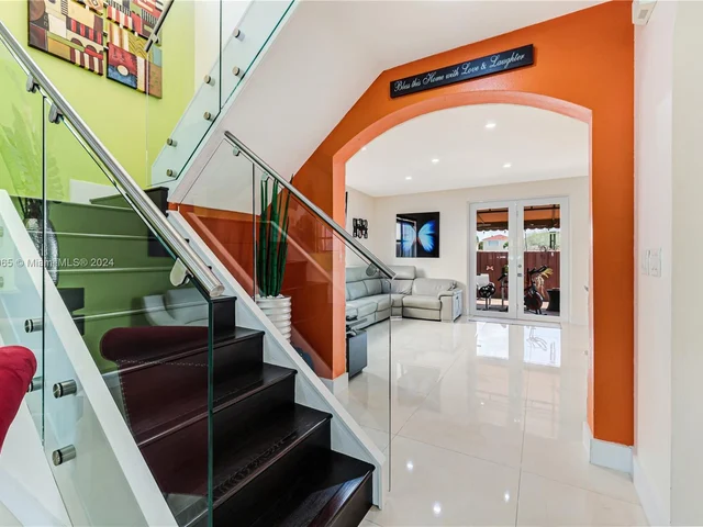 2527 SW 153rd Pl # 2527, Miami FL 33185