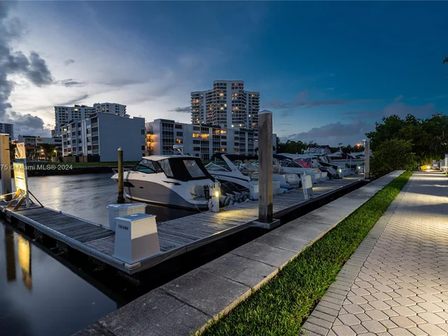 3530 Mystic Pointe Dr # 309, Aventura FL 33180