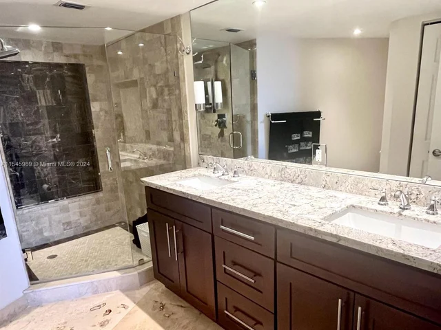 3530 Mystic Pointe Dr # 1212, Aventura FL 33180