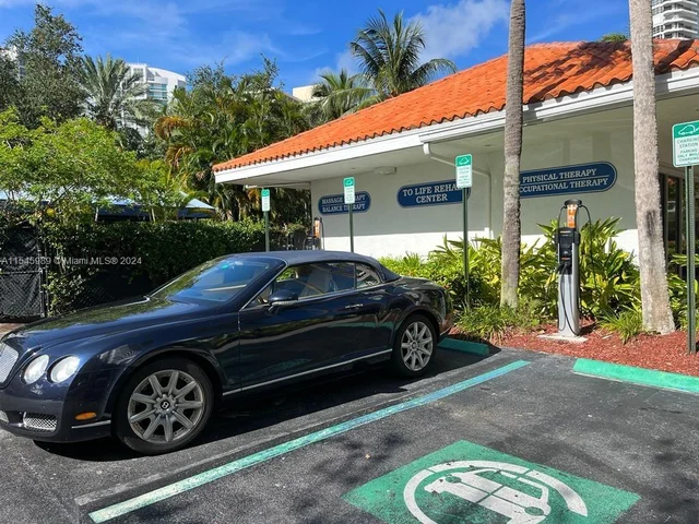 3530 Mystic Pointe Dr # 1212, Aventura FL 33180