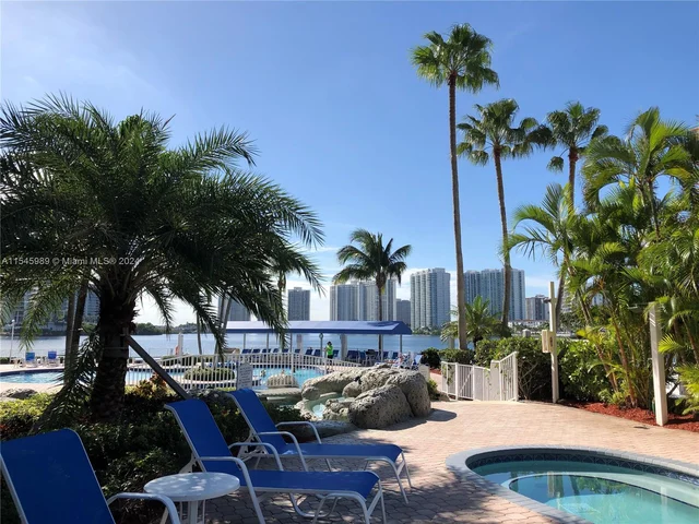 3530 Mystic Pointe Dr # 1212, Aventura FL 33180