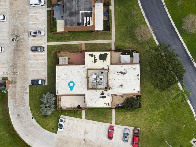 2600 Garden Ct, Cooper City FL 33026