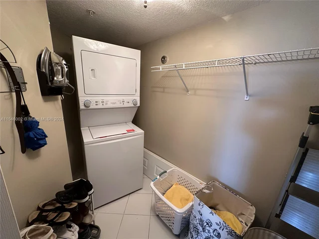 17275 Collins Ave # 301, Sunny Isles Beach FL 33160