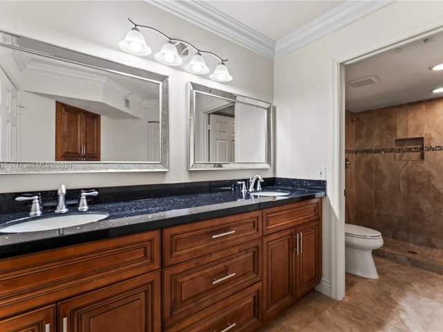 3500 Mystic Pointe Dr # 801, Aventura FL 33180