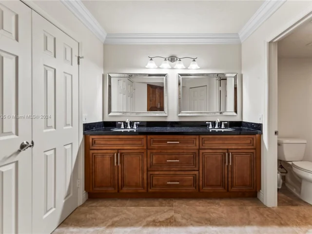 3500 Mystic Pointe Dr # 801, Aventura FL 33180