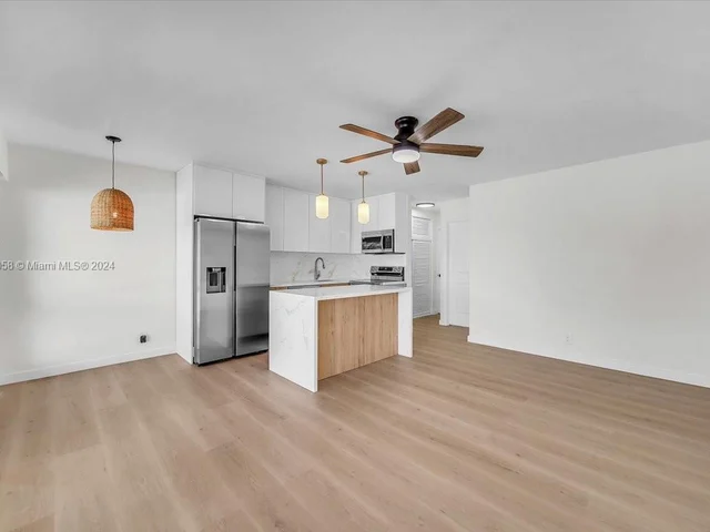 2716 NE 30th Pl # 209C, Fort Lauderdale FL 33306