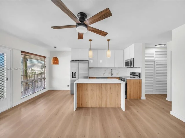 2716 NE 30th Pl # 209C, Fort Lauderdale FL 33306