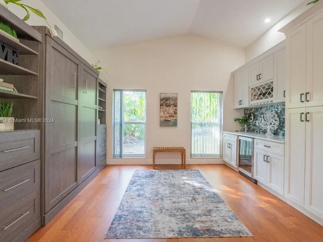 395 NW 89th Ln, Coral Springs FL 33071