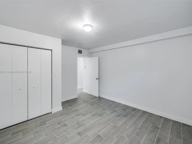 1606 SW 9th St # A, Miami FL 33135