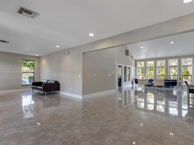 4341 W Mcnab Rd # 15, Pompano Beach FL 33069