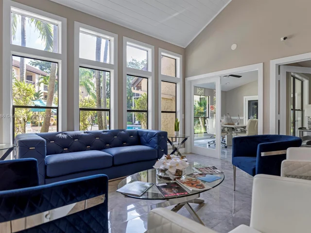 4341 W Mcnab Rd # 15, Pompano Beach FL 33069