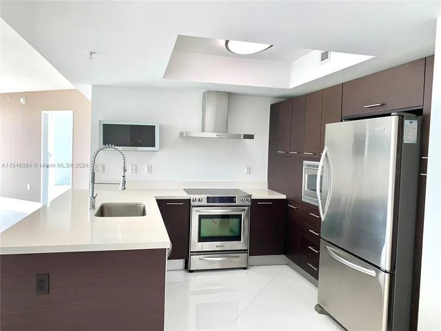 250 Sunny Isles Blvd # 901, Sunny Isles Beach FL 33160