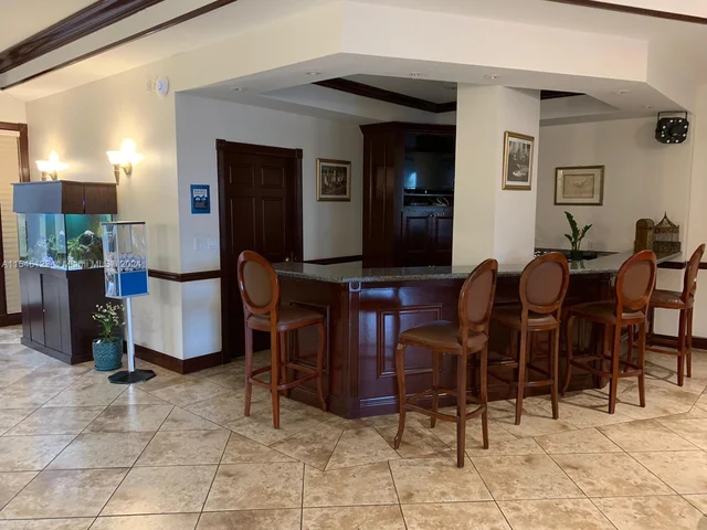 5077 NW 7th St, Miami FL 33126