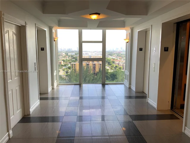 5077 NW 7th St, Miami FL 33126